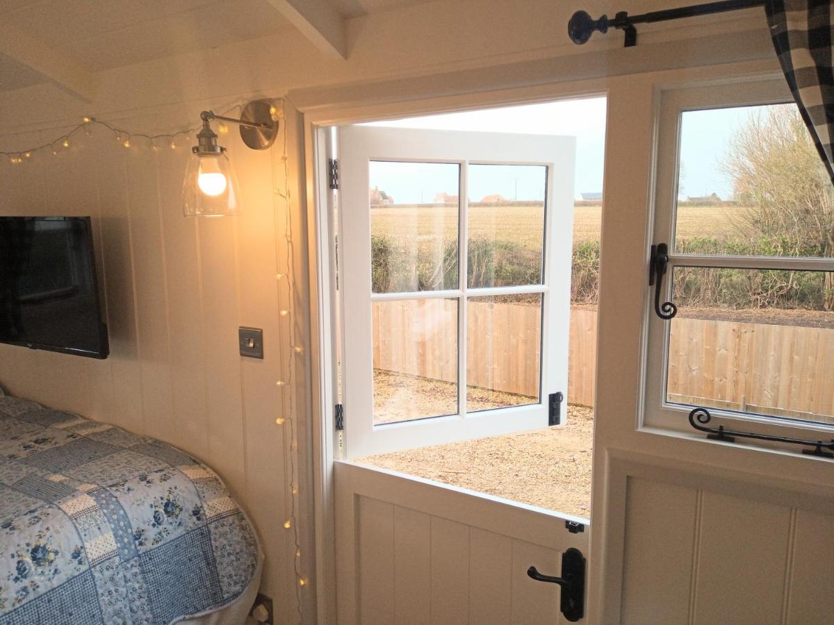 Yew Tree View Luxury Shepherd'S Hut Стермінстер-Ньютон Екстер'єр фото